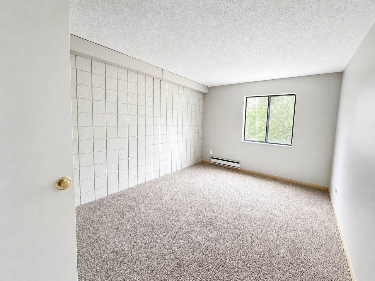 1345 WALNUT STREETAPT 208 #208 - Photo 5 of 7