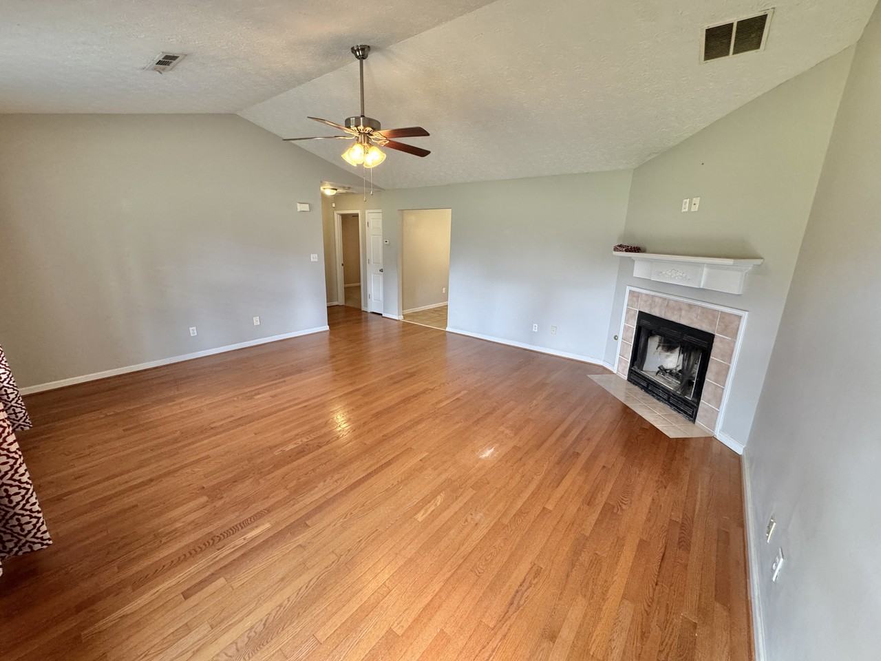 Ross Ln #1 - Photo 5 of 22