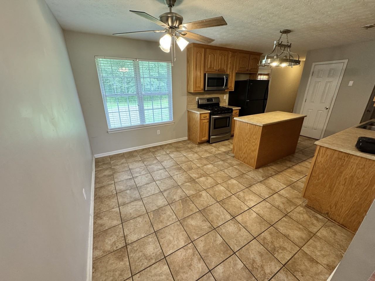 Ross Ln #1 - Photo 7 of 21