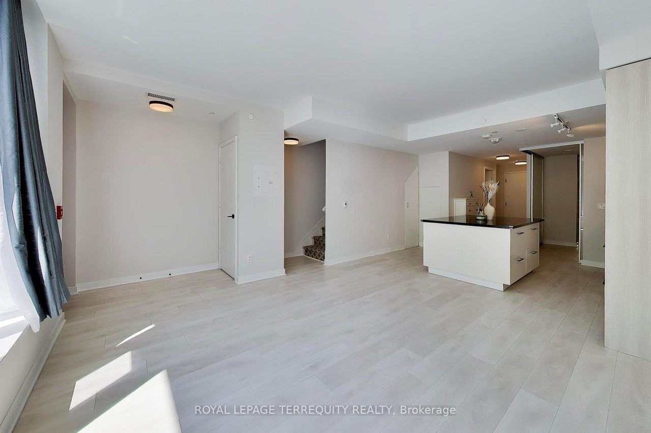 180 Mill Street - Photo 7 of 44