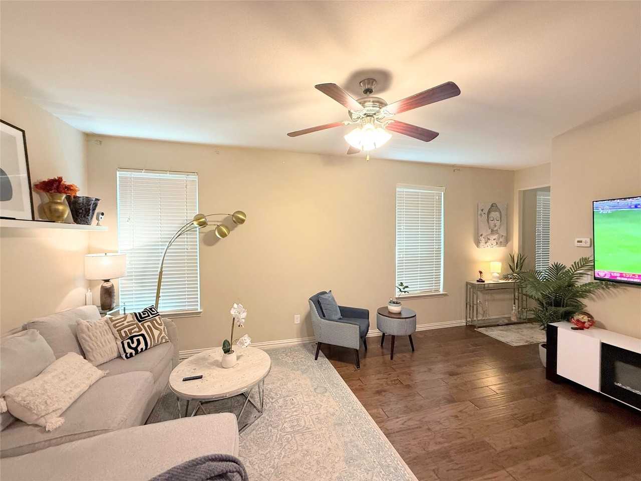 880 Merino Dr - Photo 6 of 33