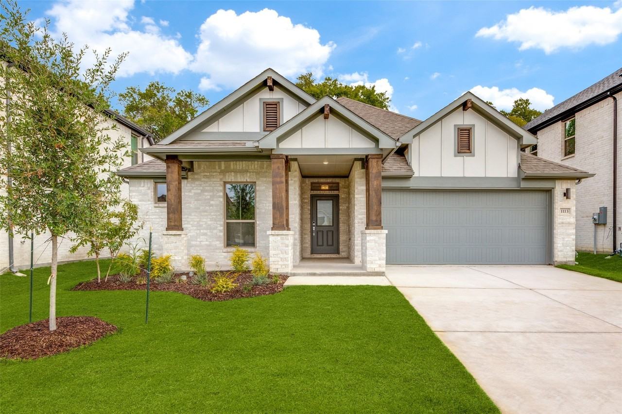1113 Birchwood Ln