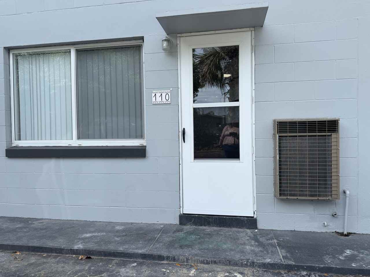825 N Primrose Dr #1 - Photo 2 of 12