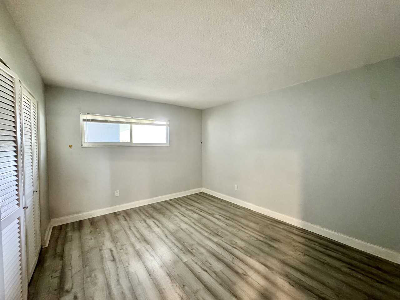 825 N Primrose Dr #1 - Photo 7 of 12
