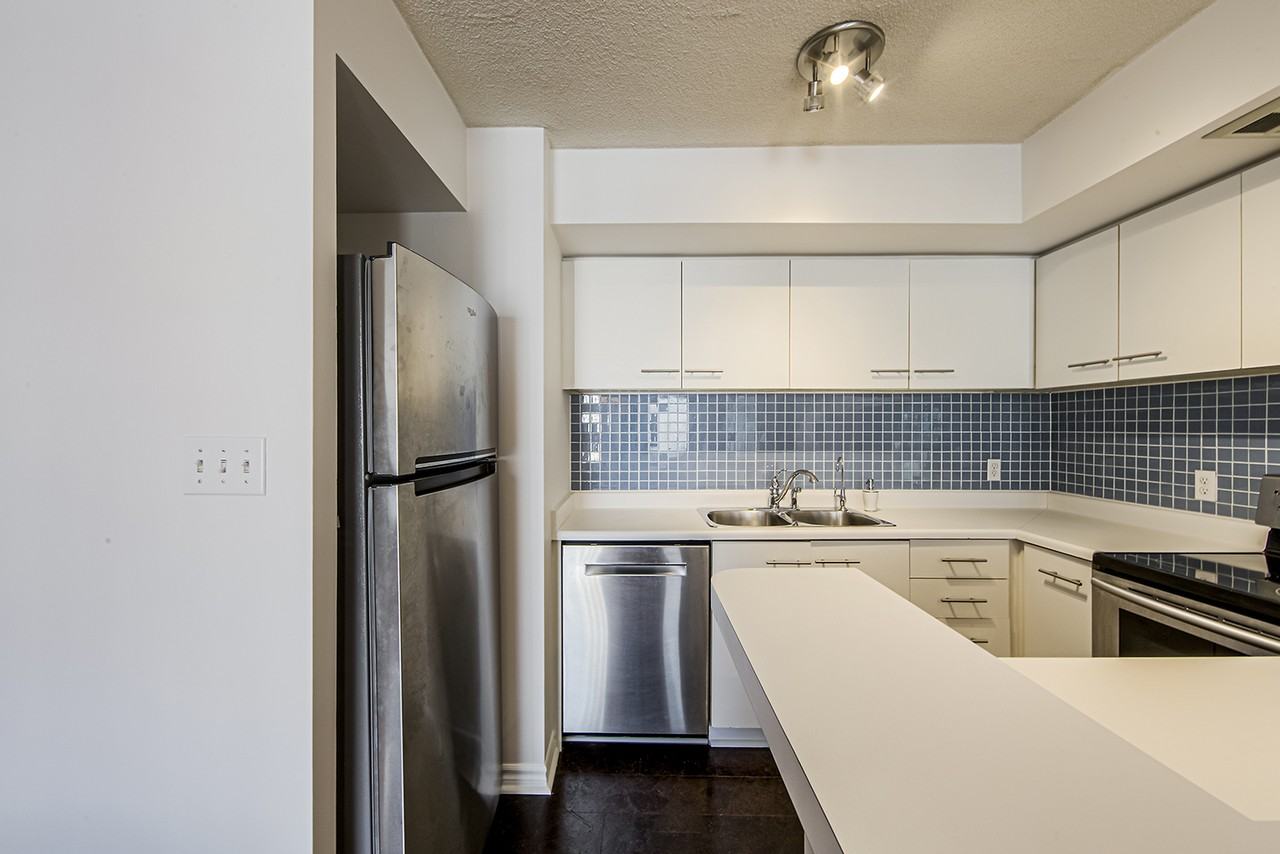 25 Apartment Building #2611 - Photo 5 of 41