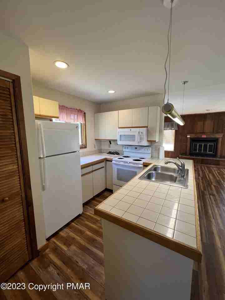 135 Northslope Ii Rd - Photo 3 of 13