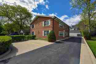 44 W Washington St ##2a - Photo 1 of 1