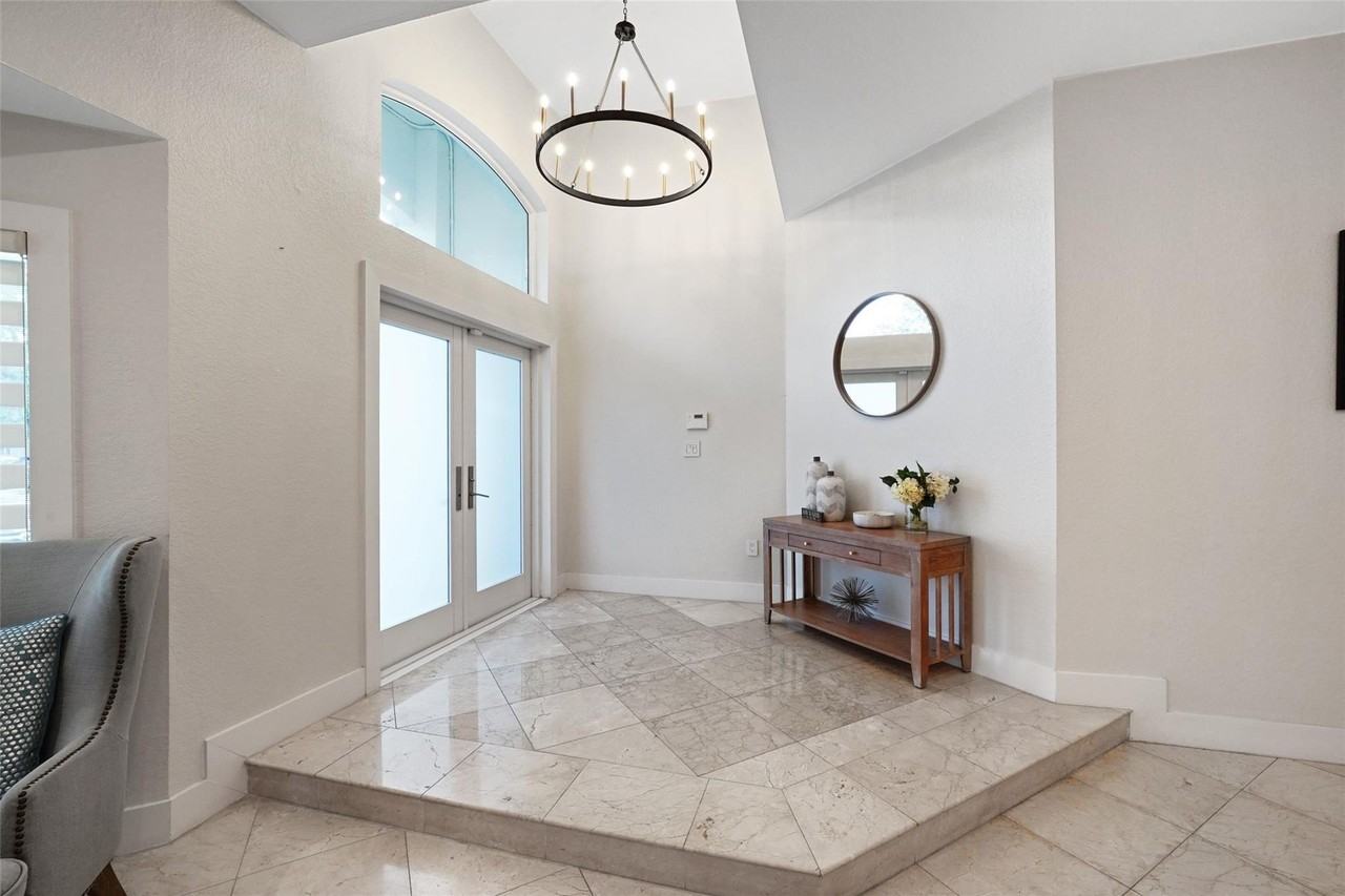 16744 Nw 12th Ct - Photo 3 of 50