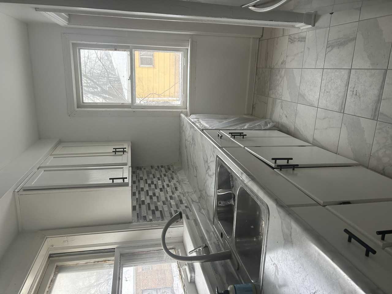 12748 S Lowe Ave - Photo 4 of 11