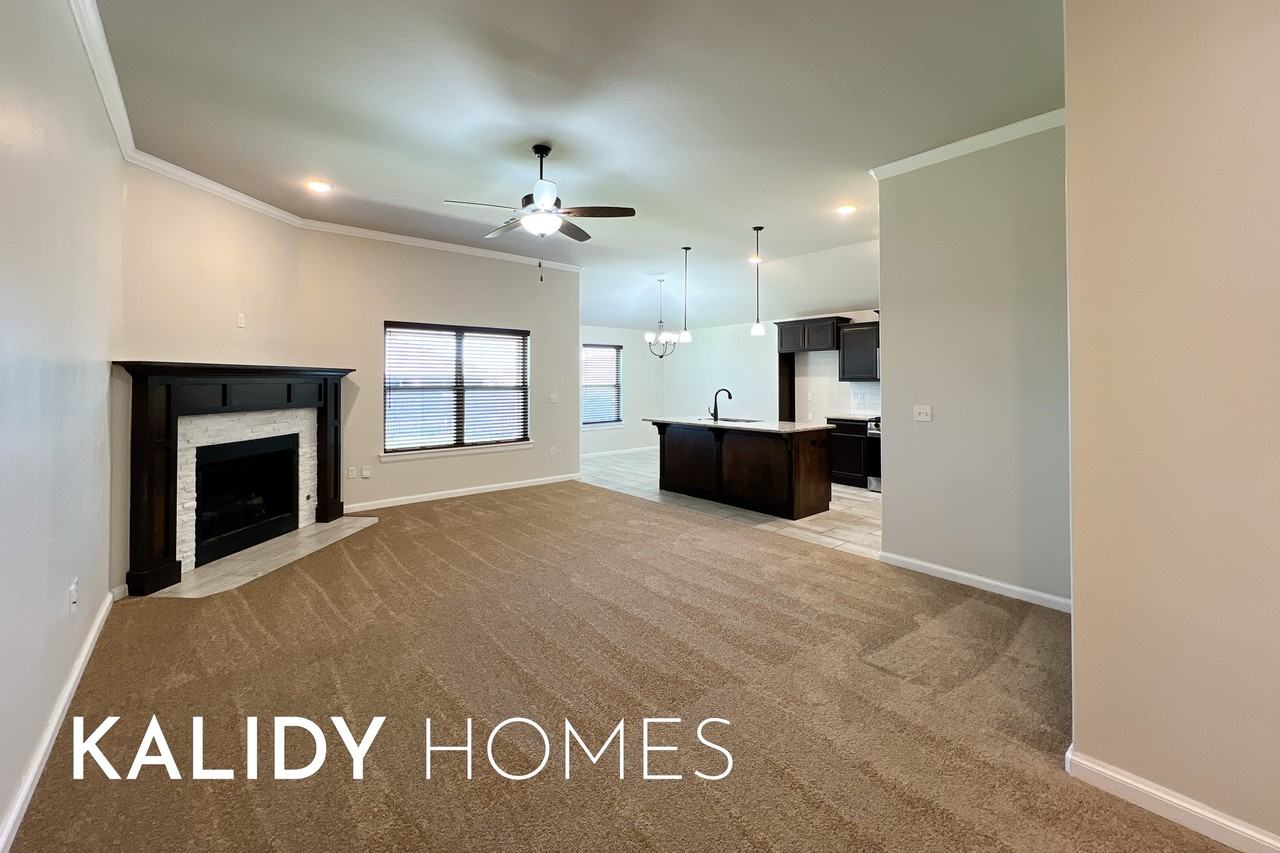 4812 Crystal Hill Dr #1 - Photo 6 of 31