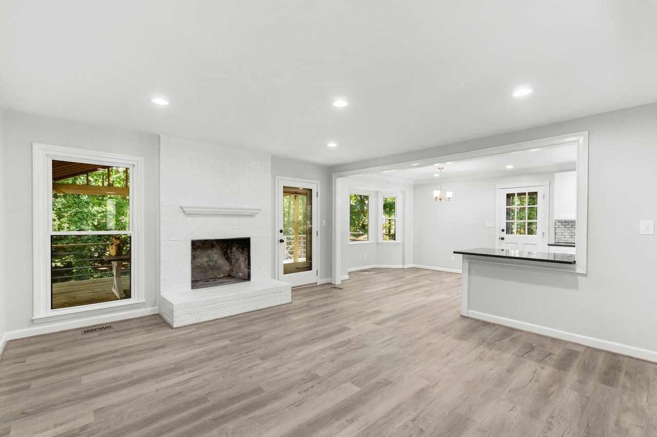 3641 Meadow Creek Ln #1 - Photo 4 of 23