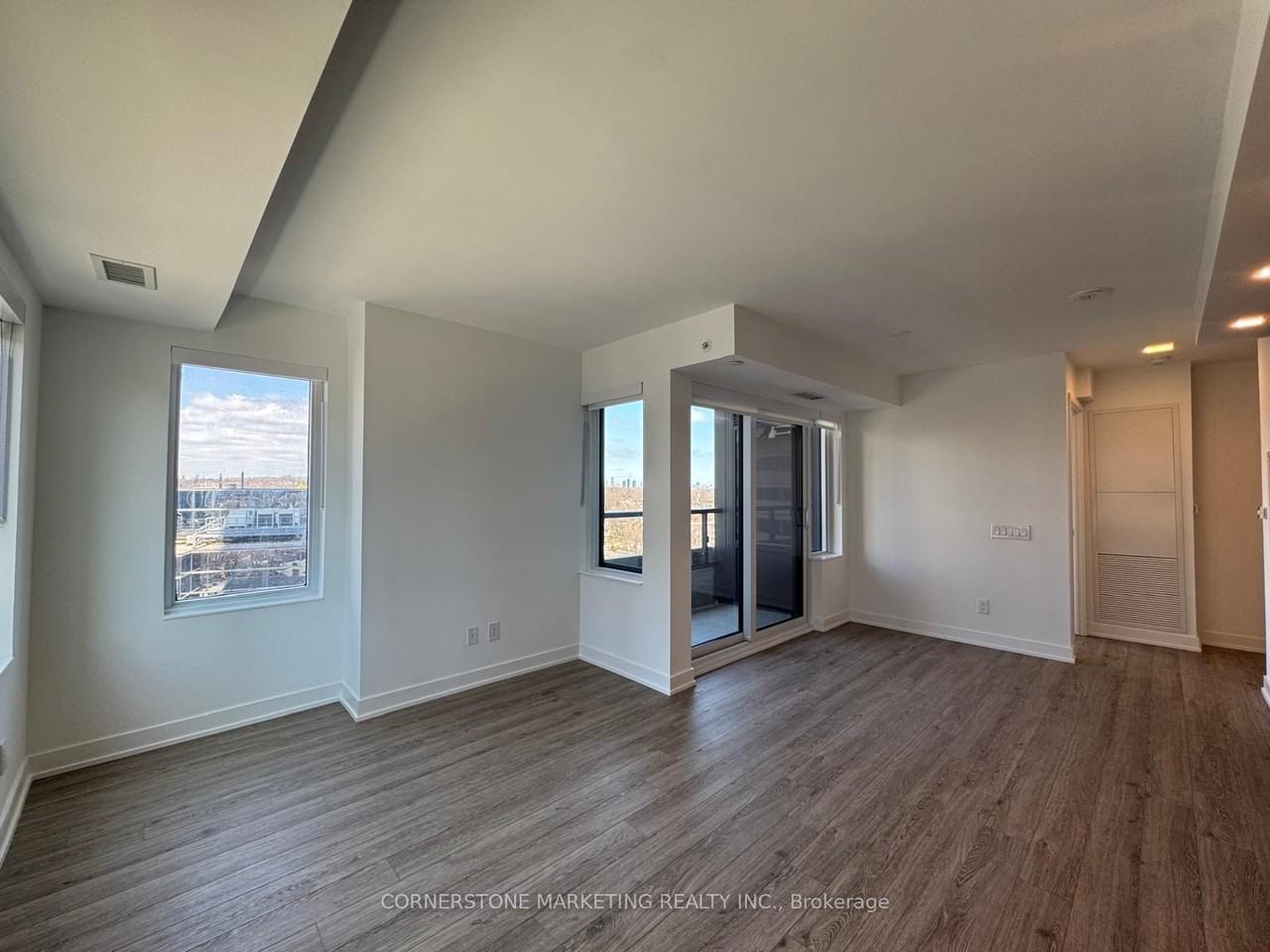 609 Sherbourne Street #804 - Photo 4 of 46