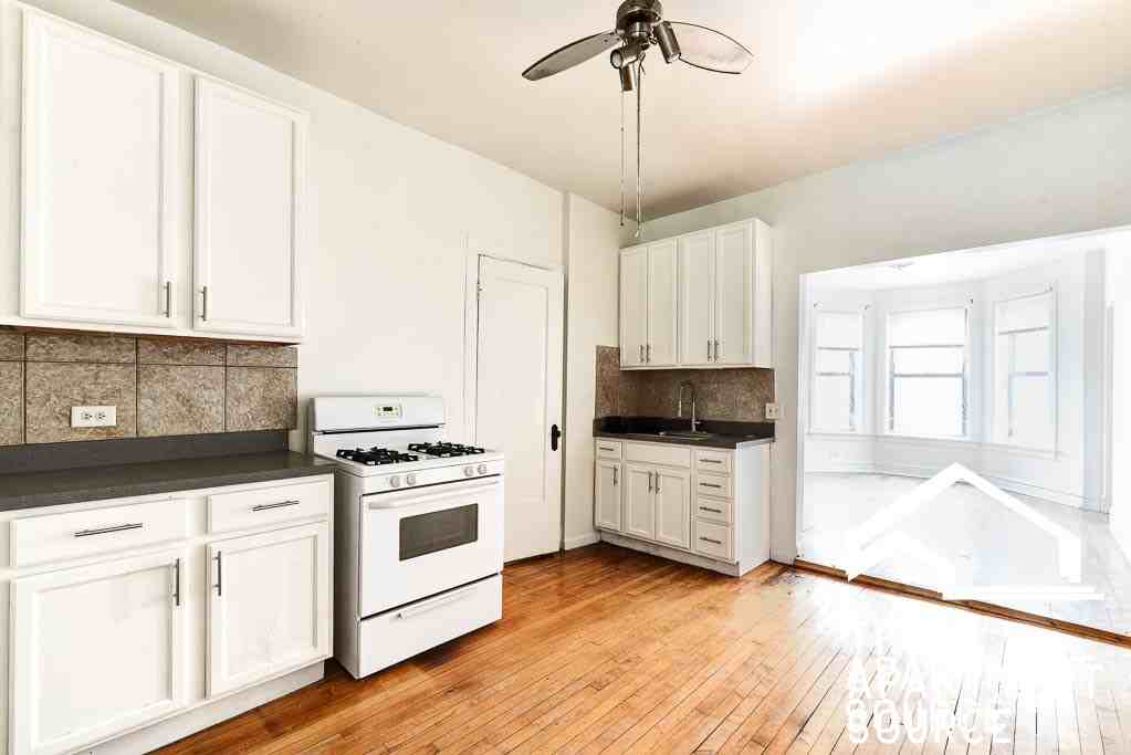 1001 N Richmond St #1N - Photo 2 of 9