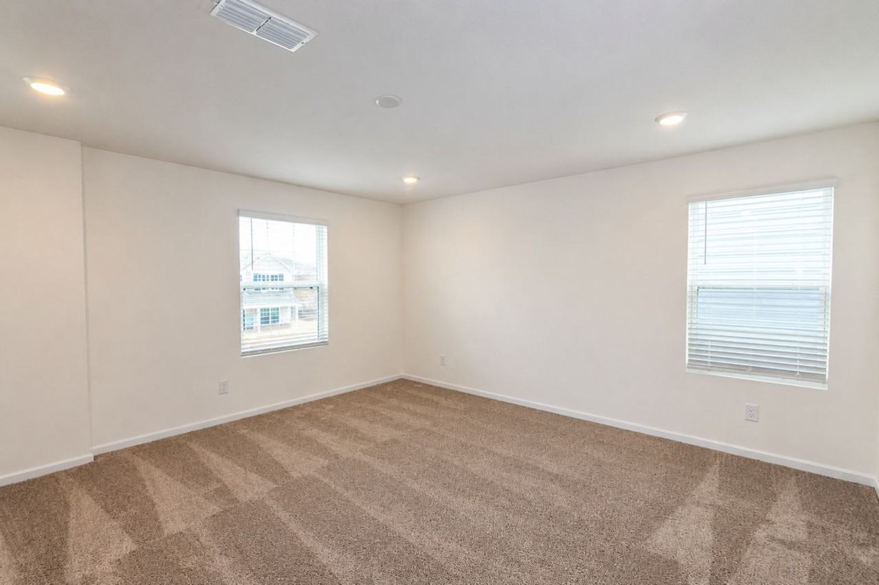 1511 Felthorpe Way #1 - Photo 5 of 19