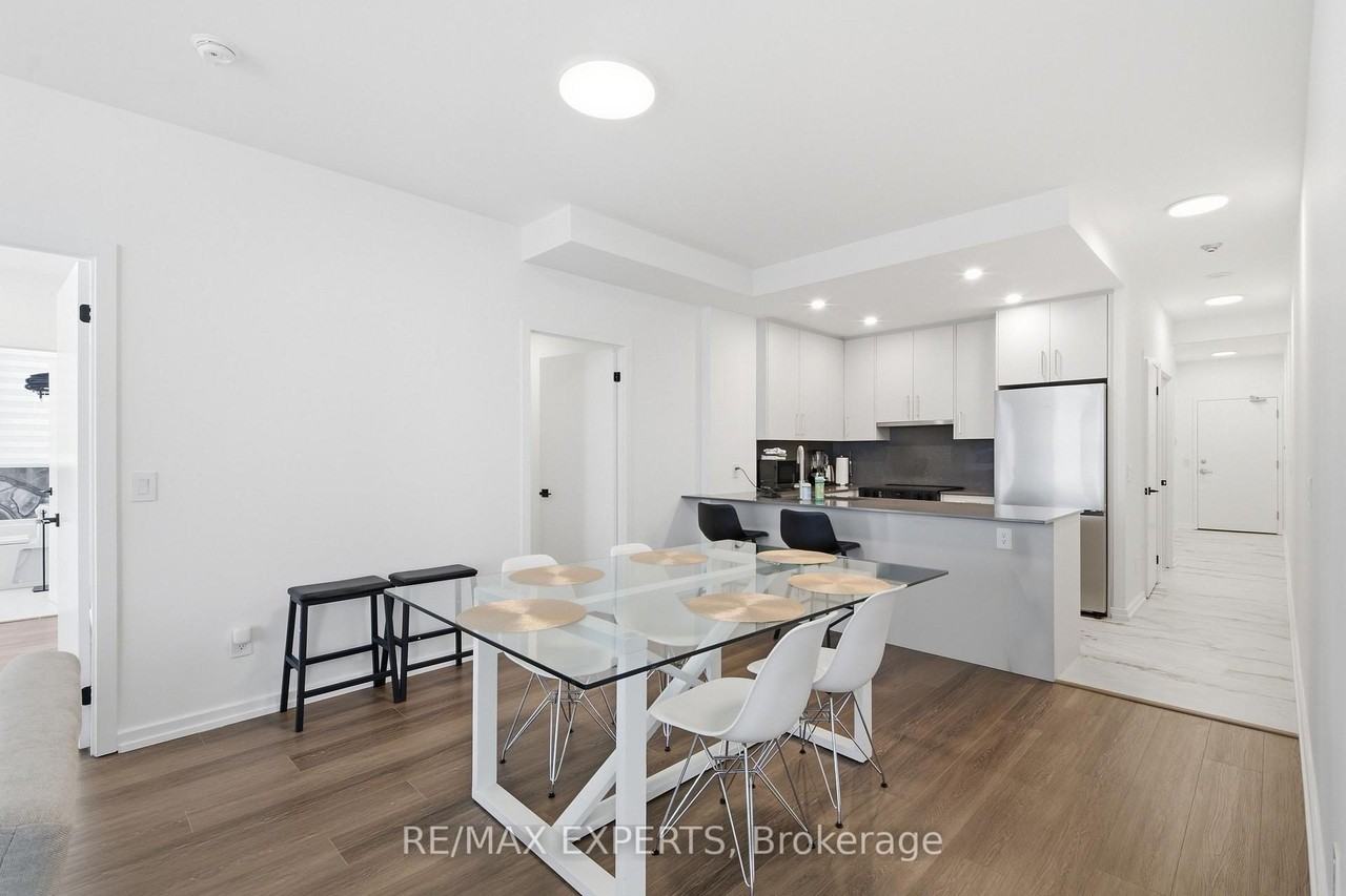 208 Queens Quay West - Photo 12