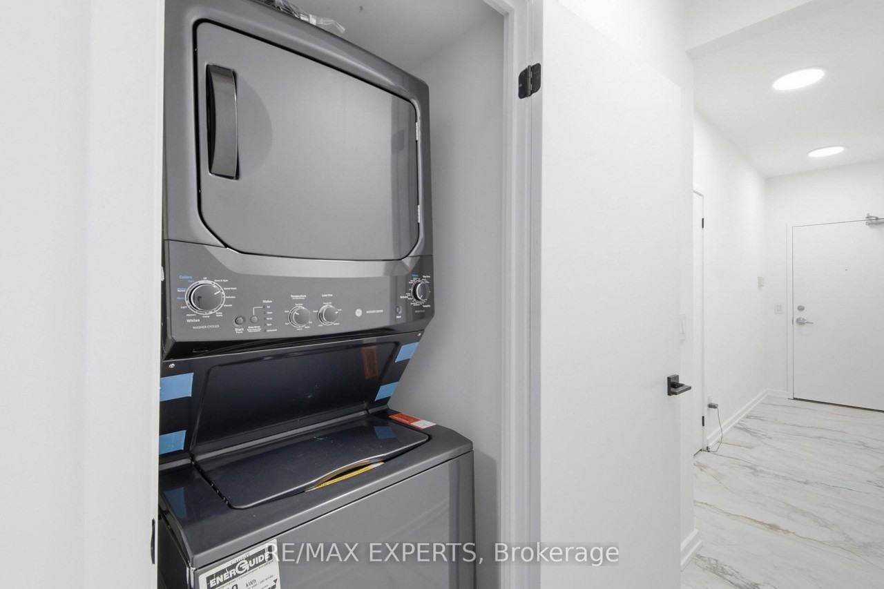 208 Queens Quay West - Photo 28