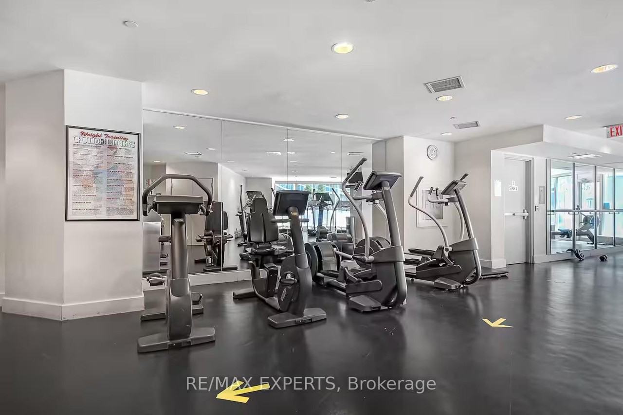 208 Queens Quay West - Photo 33