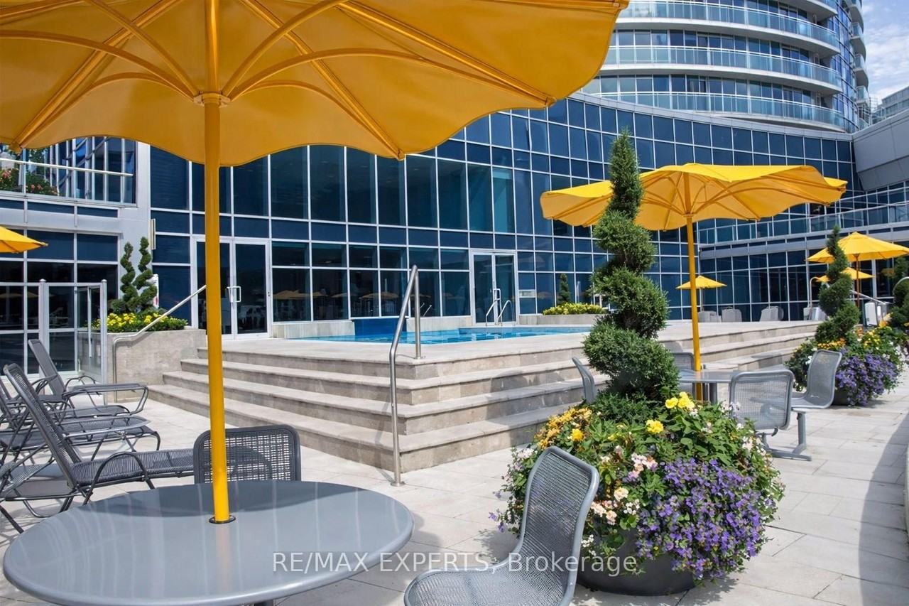 208 Queens Quay West - Photo 38