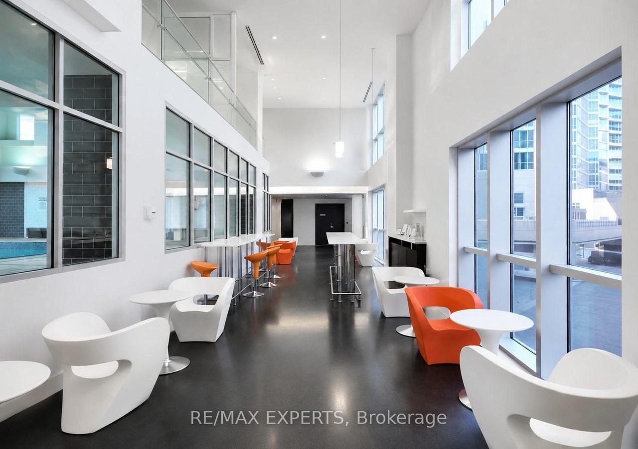 208 Queens Quay West - Photo 41