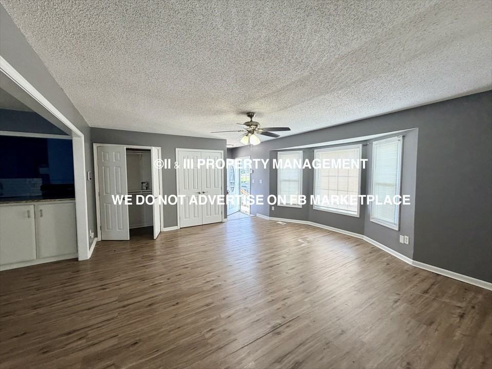 14011 Dunbar Ct #1 - Photo 4 of 25