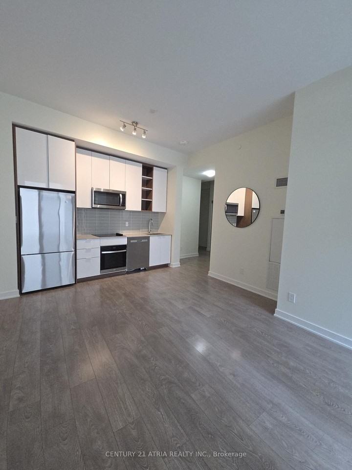 543 Richmond Street West #227 - Photo 4 of 15