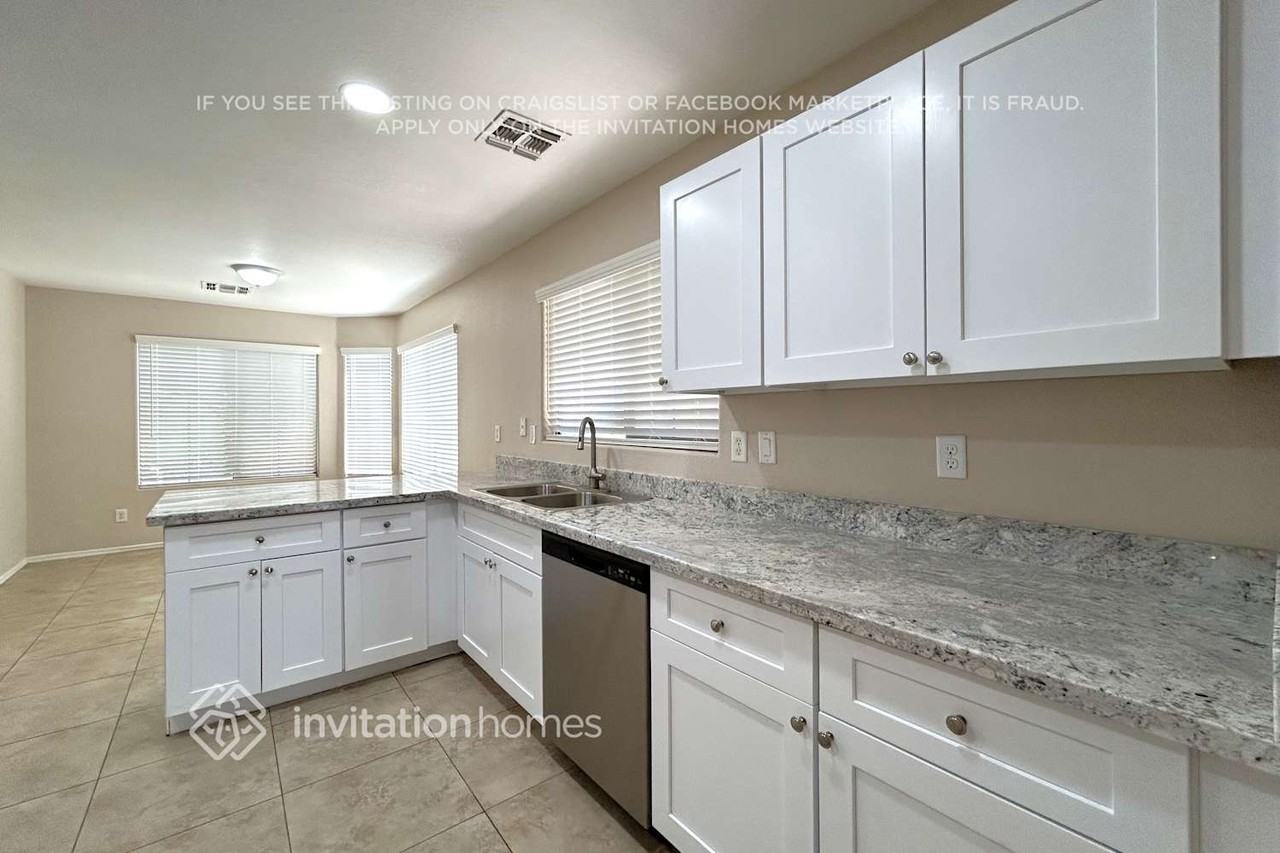 12554 W Indianola Ave - Photo 5 of 16