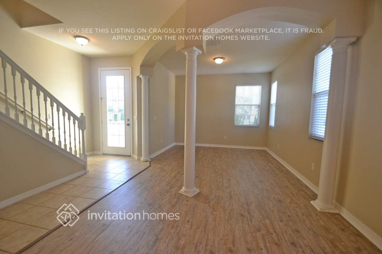 4945 River Gem Ave - Photo 3 of 12