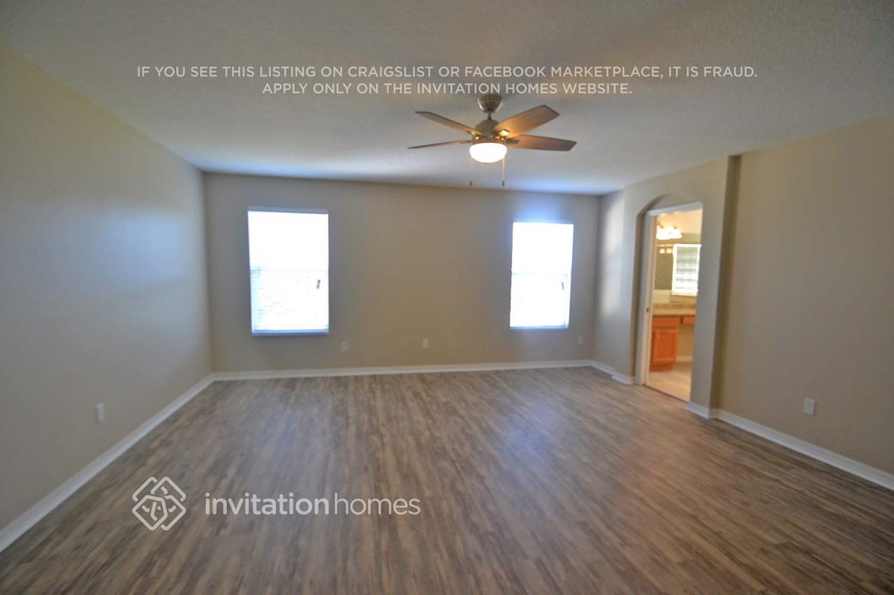 4945 River Gem Ave - Photo 5 of 12