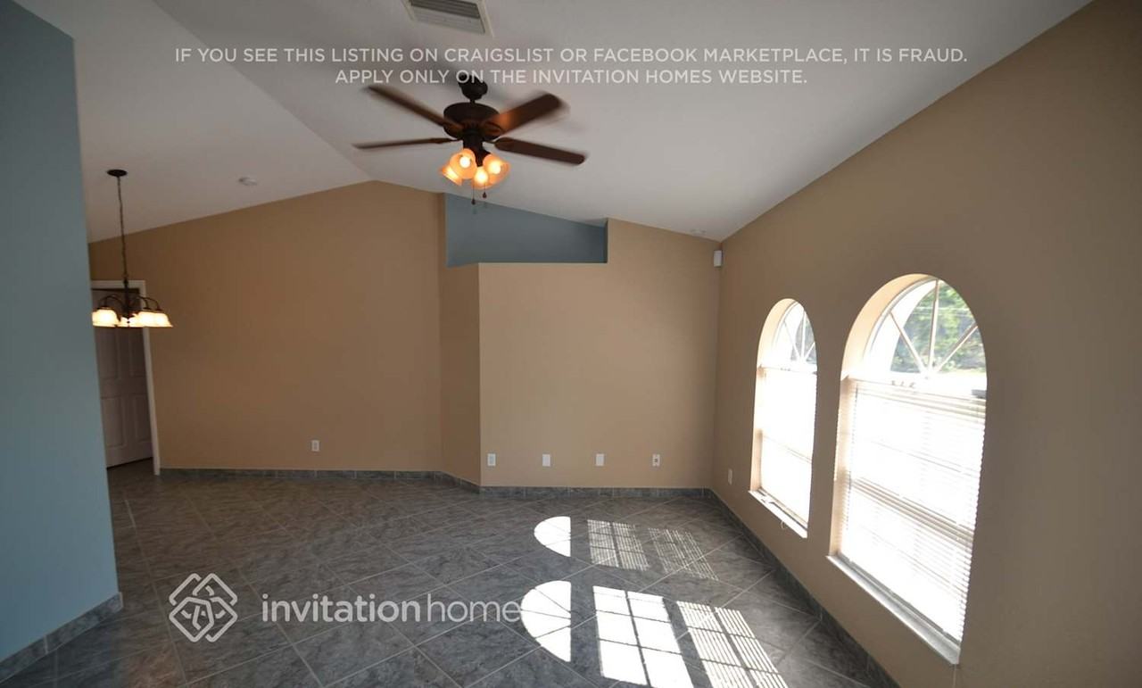 3002 Alesio Ave - Photo 2 of 11
