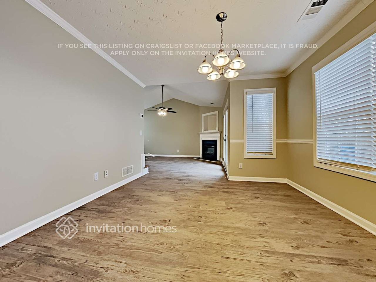 327 Providence Rd - Photo 5 of 18