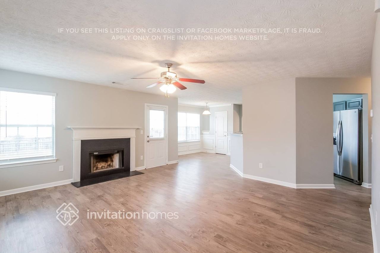 3850 Georgia Dr - Photo 3 of 18