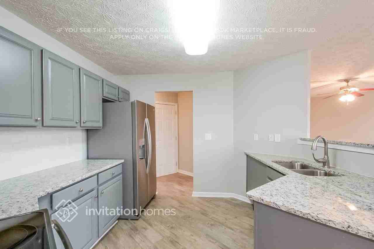 3850 Georgia Dr - Photo 5 of 18