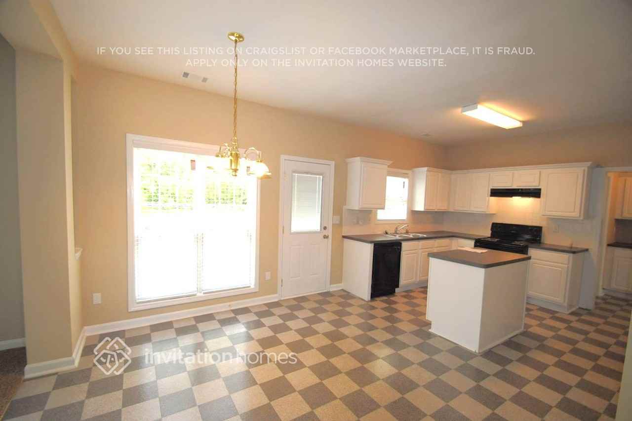 3740 Cranford Ct Sw - Photo 4 of 13