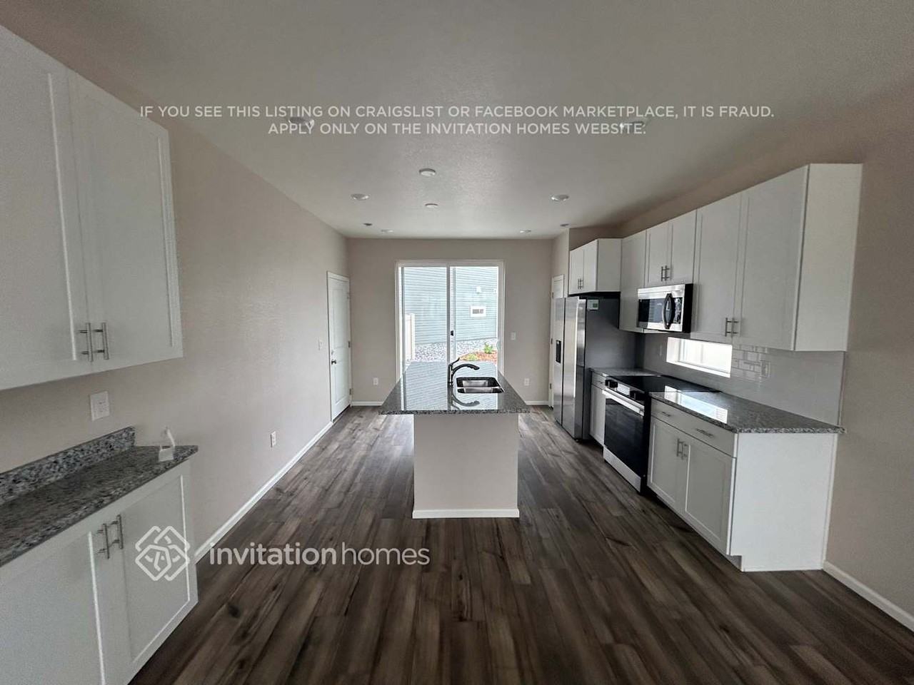 3366 Pearwood Dr - Photo 3 of 18