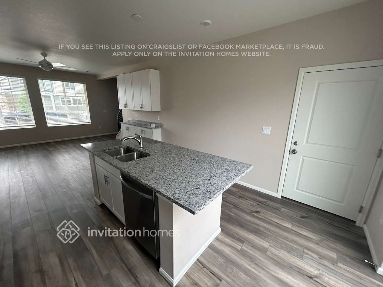 3366 Pearwood Dr - Photo 4 of 18