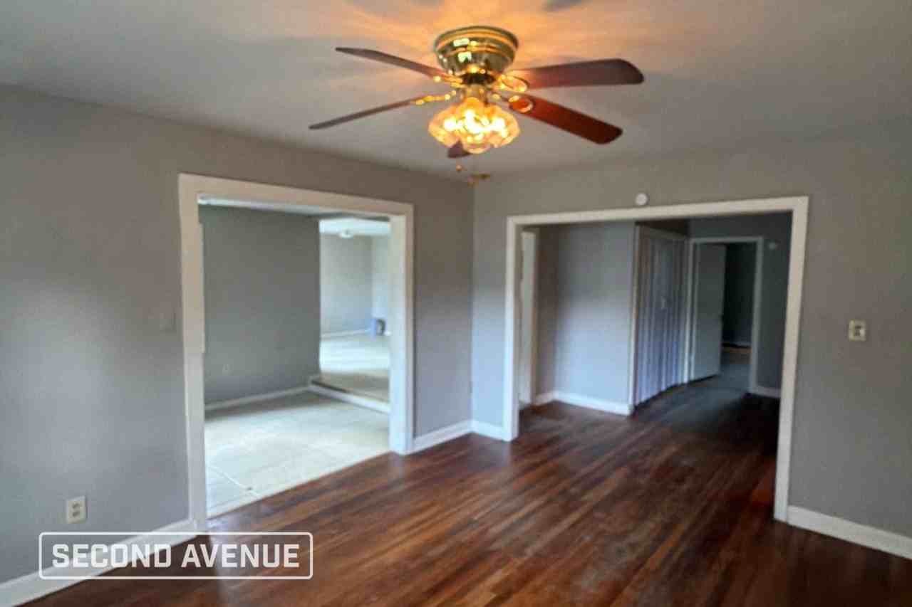 3030 Mccool Ave - Photo 2 of 21