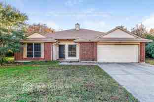 4965 Briar Oaks Ln - Photo 1 of 1