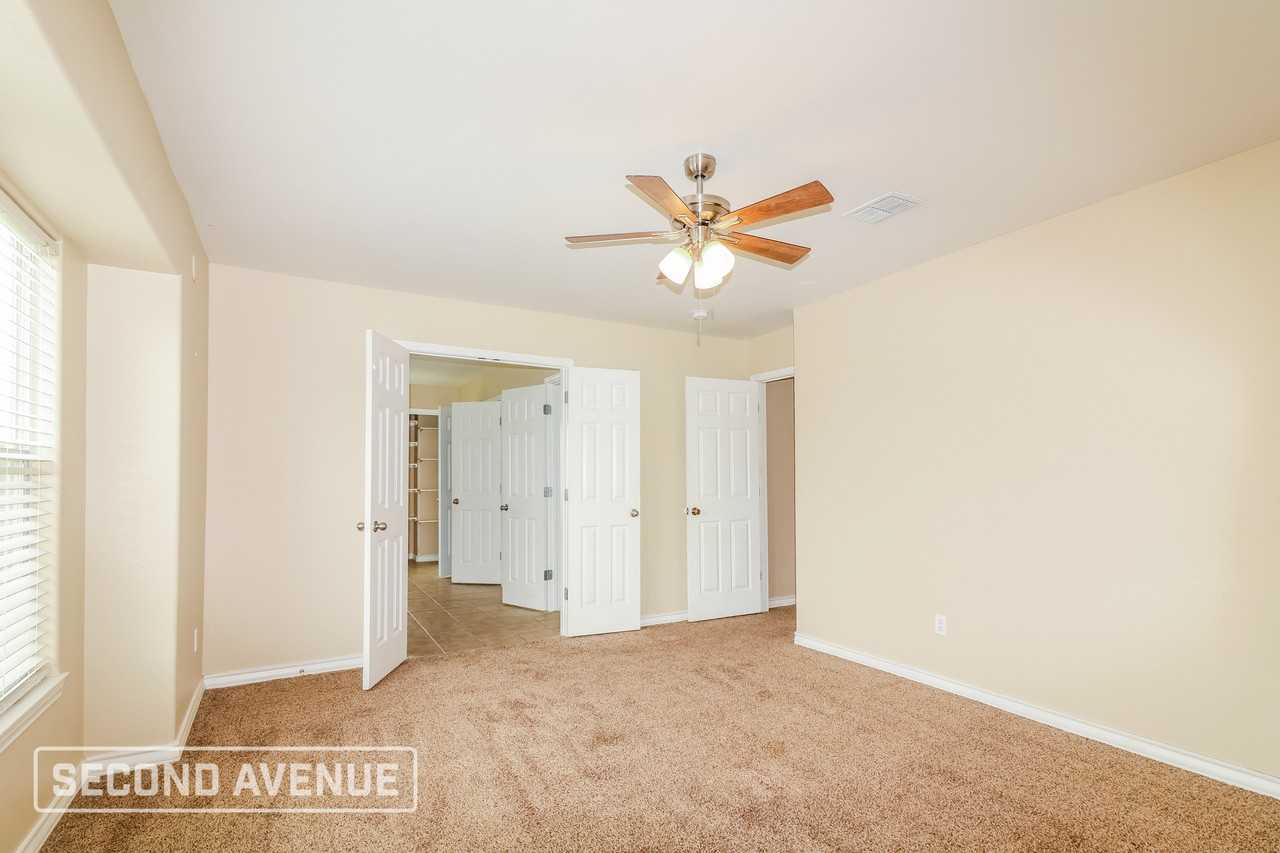 2425 Mystic Star Dr - Photo 4 of 25