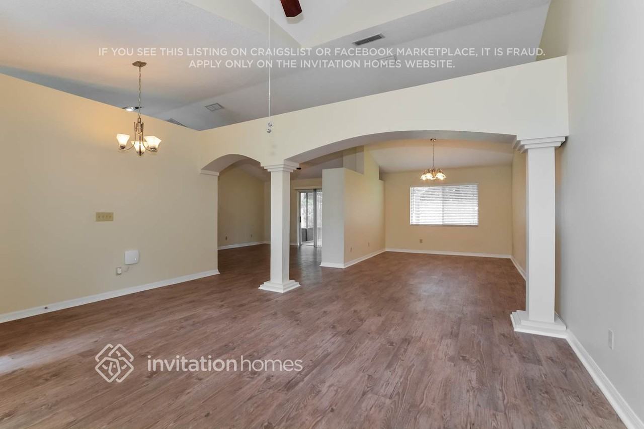 3197 Timucua Cir - Photo 4 of 17