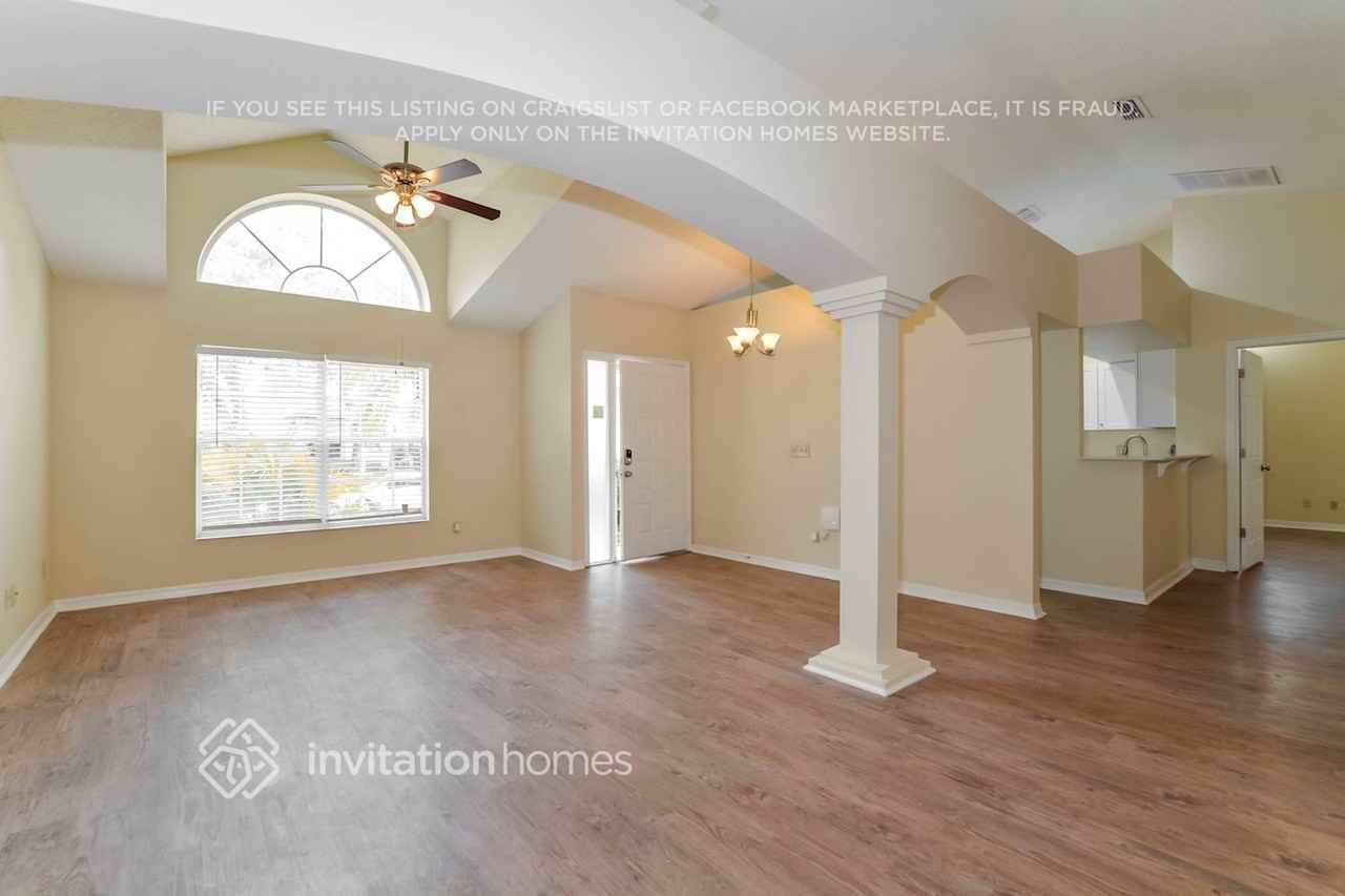 3197 Timucua Cir - Photo 5 of 17