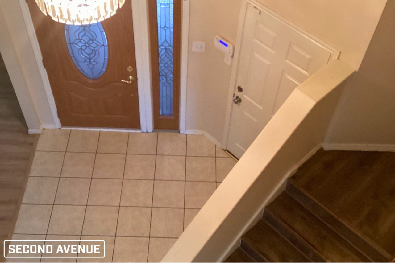 21930 Golden Cedar Dr - Photo 3 of 16