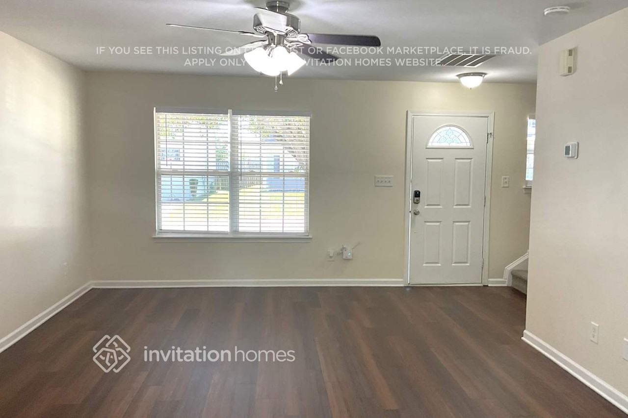 310 Holton Dr - Photo 2 of 17