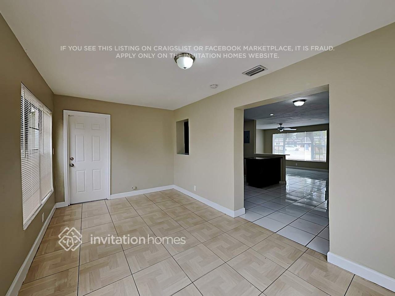 2401 Jamaica Dr - Photo 4 of 18