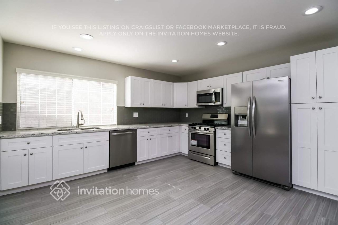 5609 S Spinnaker Rd - Photo 6 of 17