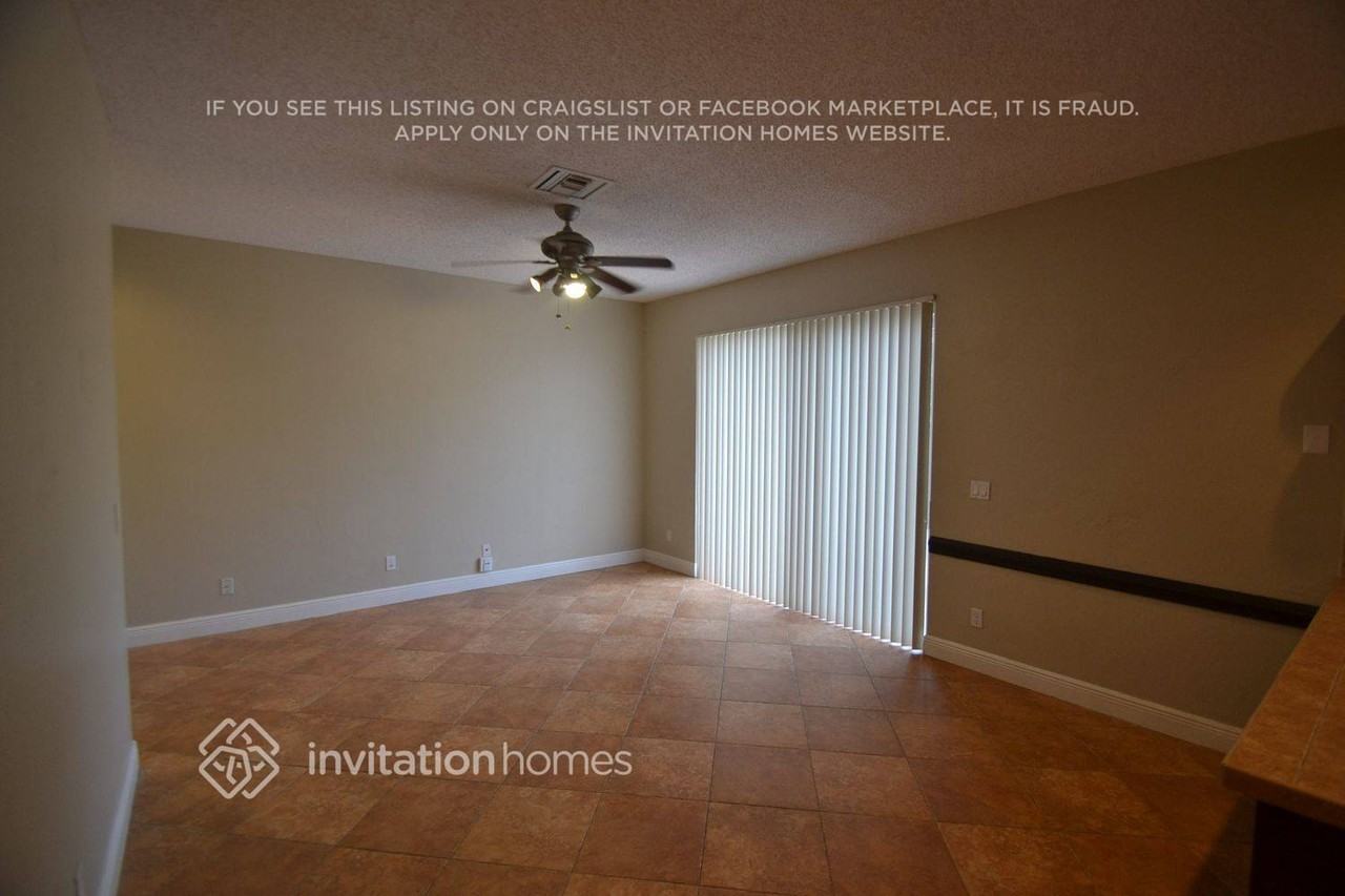 10225 Panama St - Photo 5 of 15