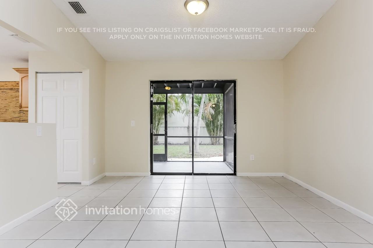 4915 Sw 12th St - Photo 4 of 21