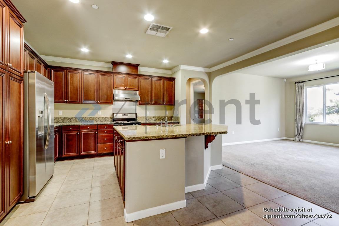 5617 Monaghan Way - Photo 3 of 20