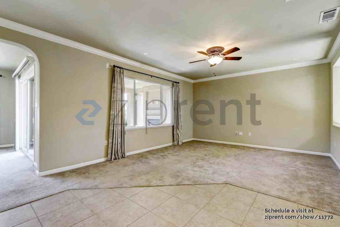 5617 Monaghan Way - Photo 7 of 20