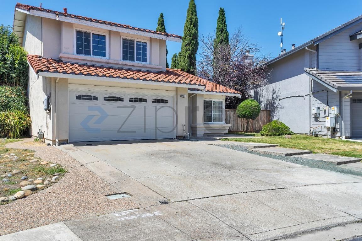 32805 Palmdale Ct - Photo 2 of 36