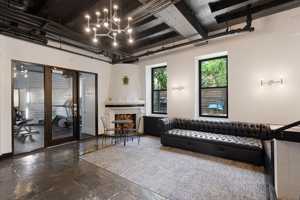 featured image of 5718 N Winthrop Ave